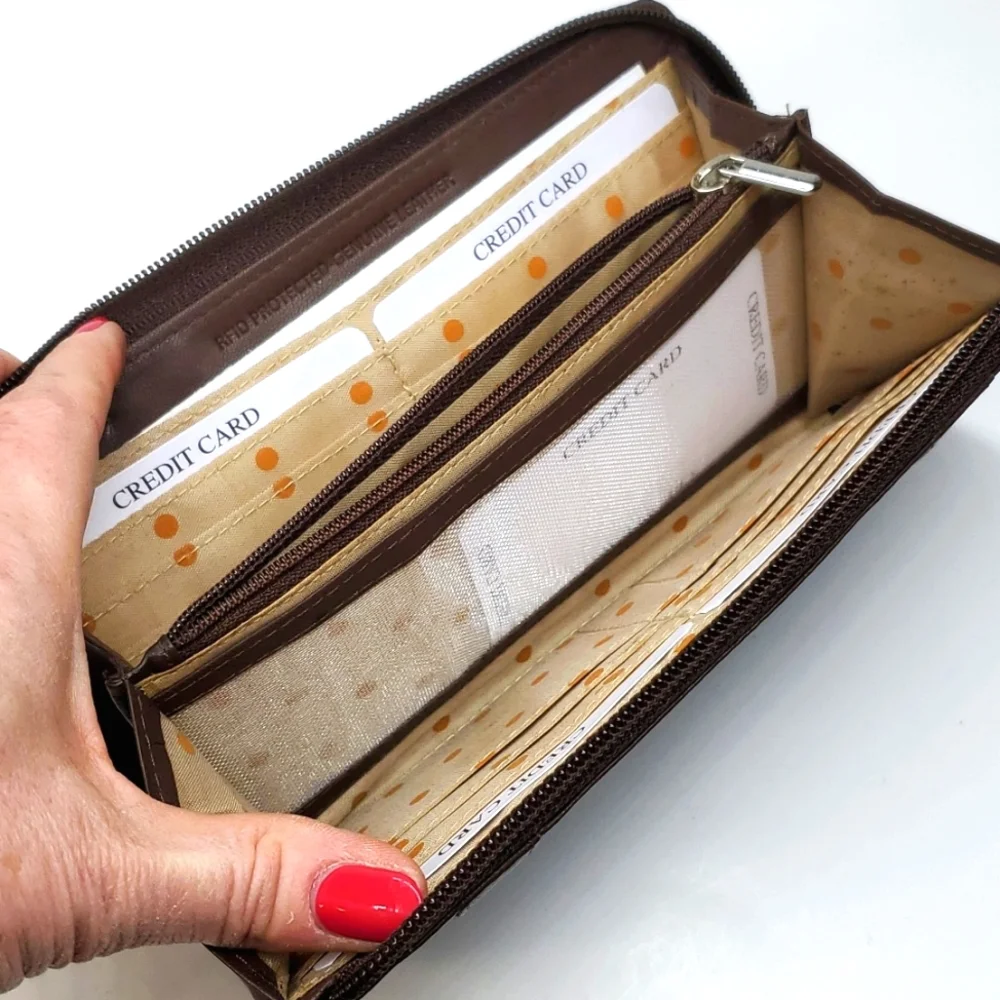 Union Code Brown Genuine Leather RFID Zippered Wallet NWT